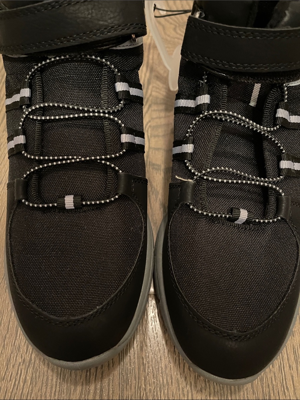 Joe Fresh Black and Gray Kids Sneakers with Hook-and-Loop Strap - Picture 2 of 10